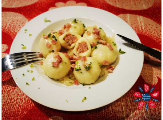 Bezlepkové zemiakové guľky s údeným mäsom 500g